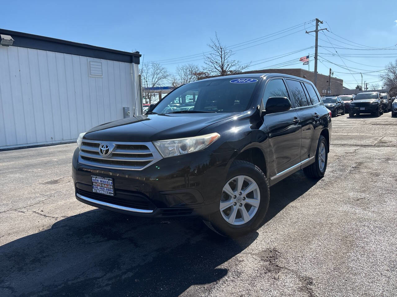 Used 2012 Toyota Highlander SE w/ Tow Pkg image 1