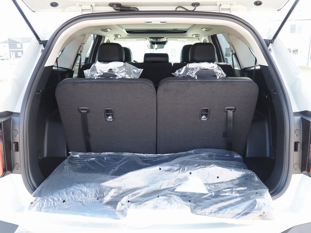 New 2026 Kia Sorento S w/ S Panoramic Sunroof Package image 17