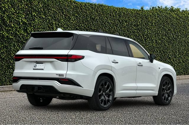 New 2026 Lexus TX 500h AWD image 5