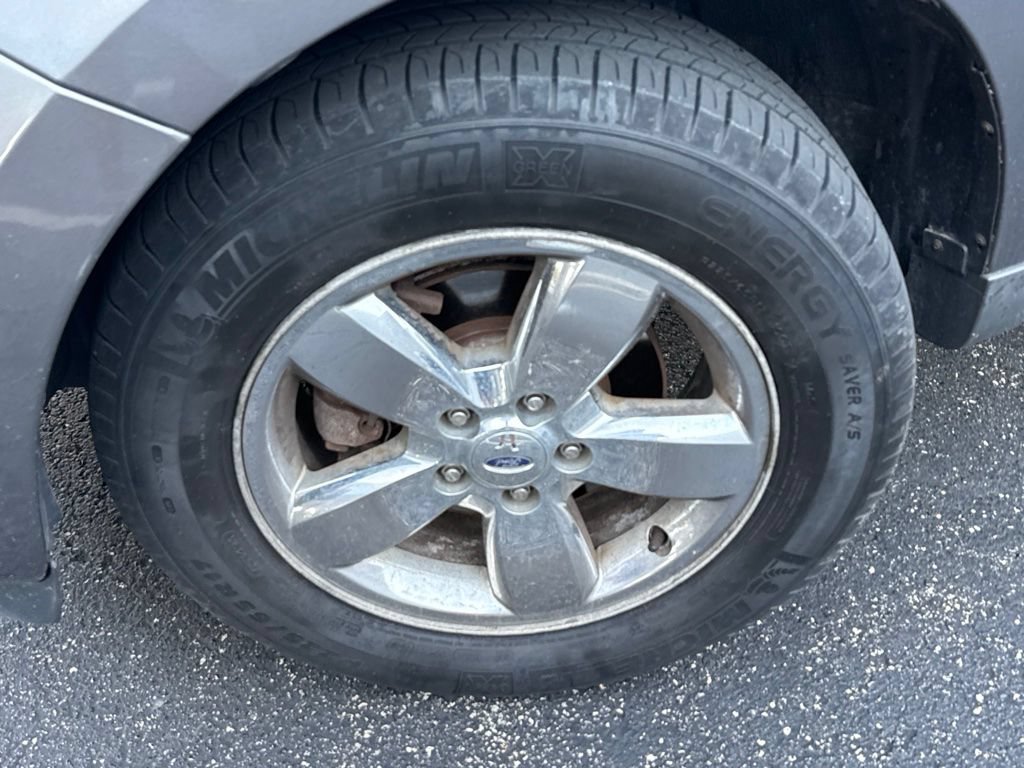 Used 2012 Ford Escape Limited FWD image 2