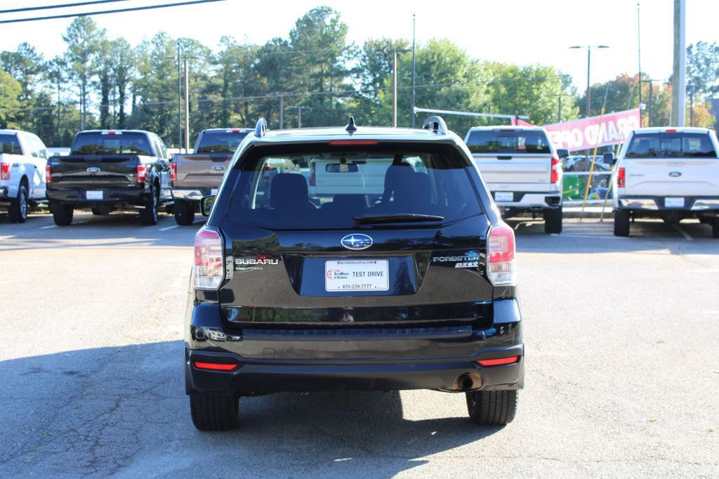 Used 2017 Subaru Forester 2.5i Premium w/ All-Weather Package image 6