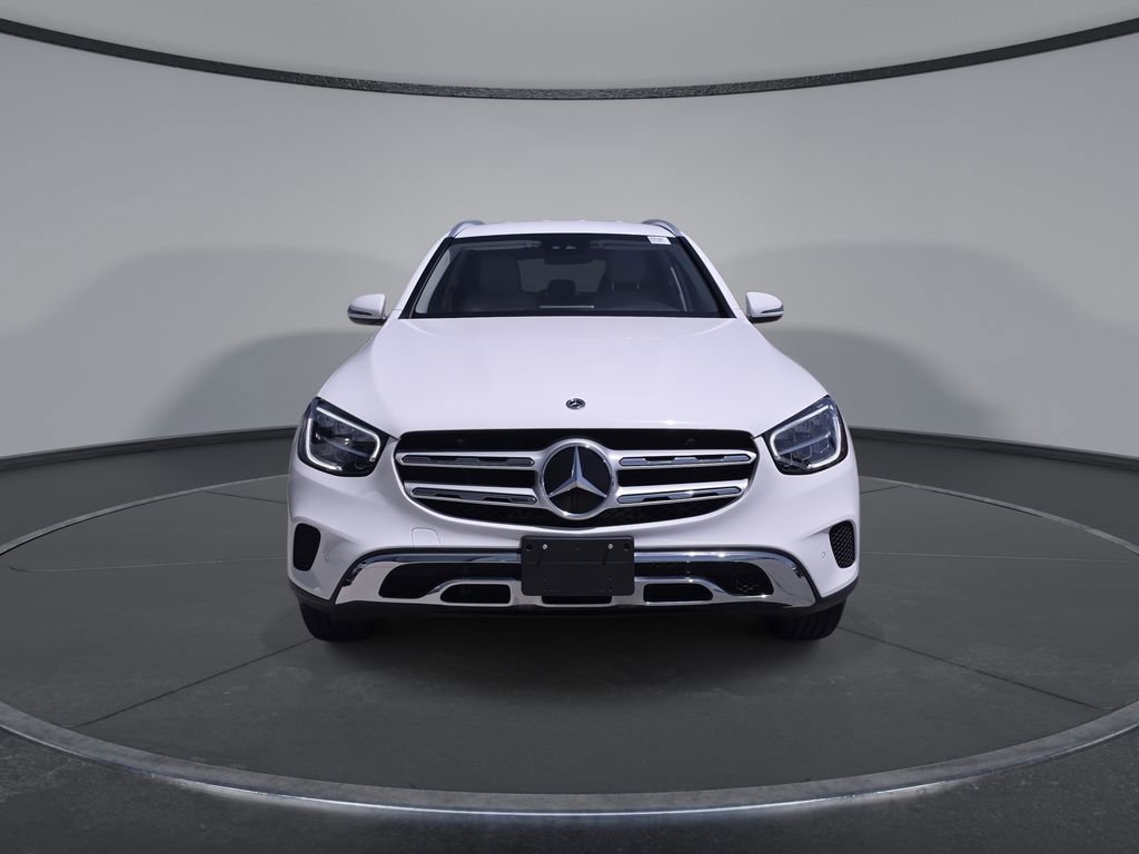 Used 2022 Mercedes-Benz GLC 300 image 2