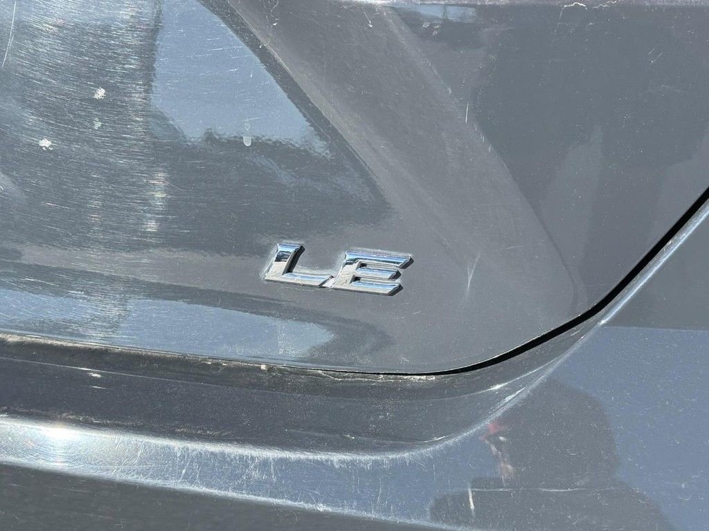 Used 2025 Toyota Camry LE image 6