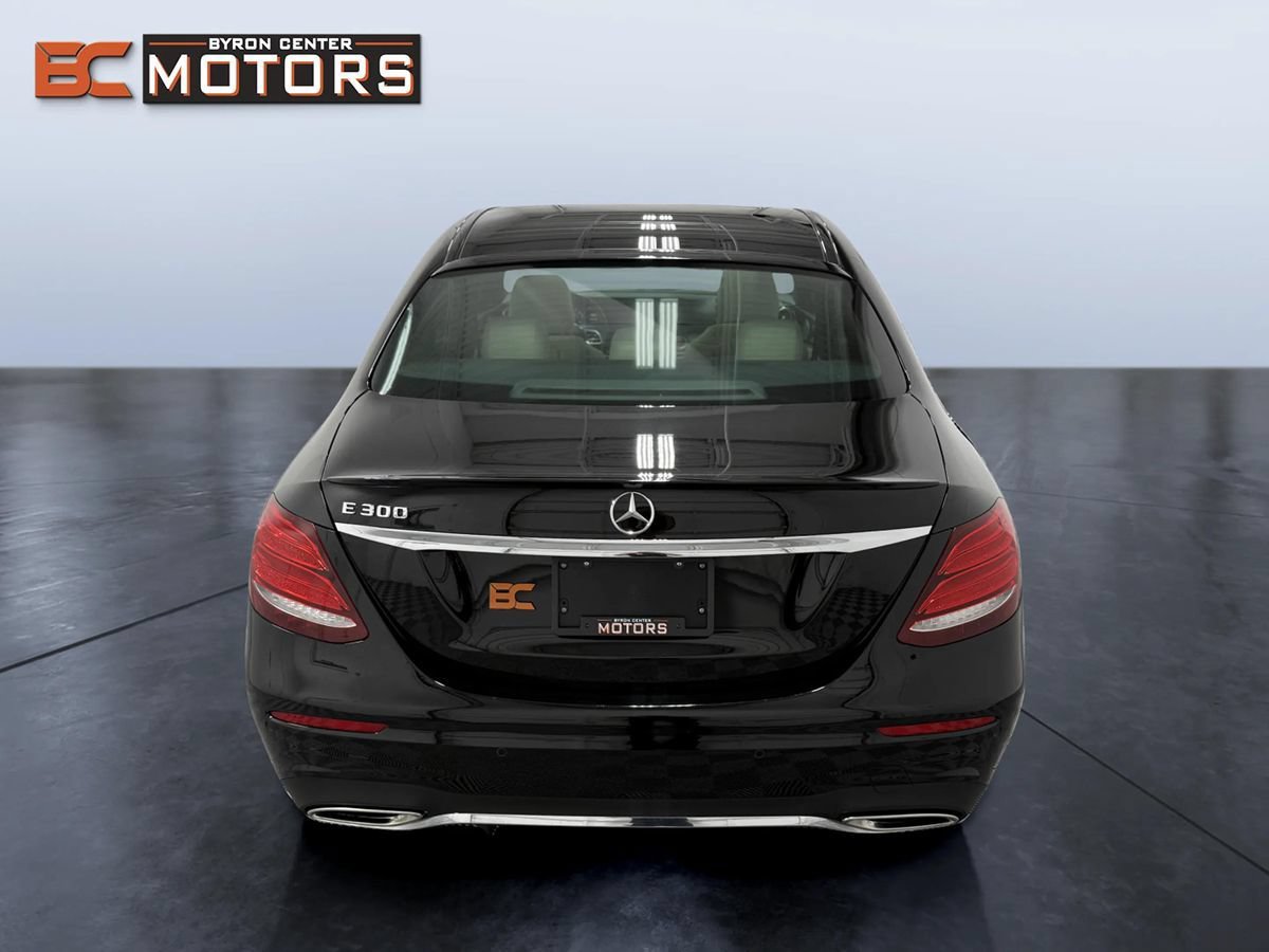 Used 2019 Mercedes-Benz E 300 4MATIC w/ Premium 1 Package image 5