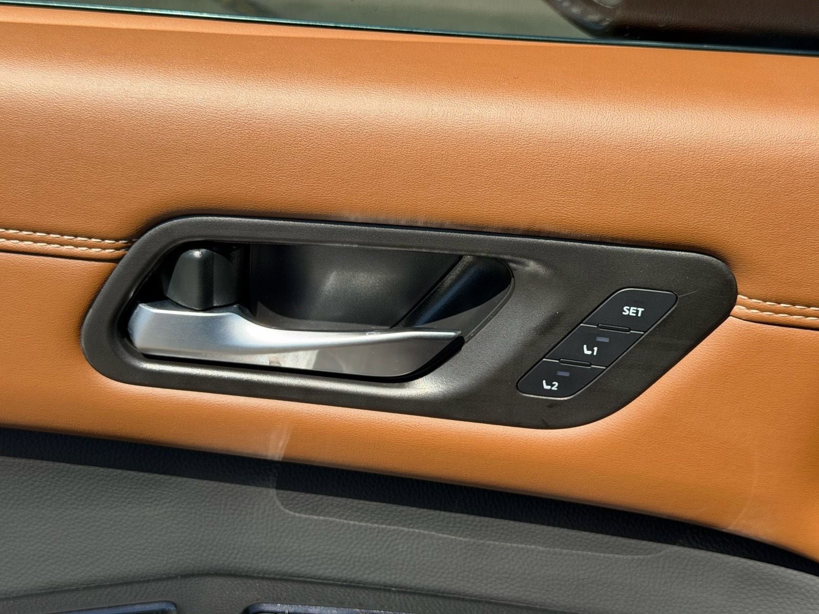 New 2026 Nissan Pathfinder Platinum AWD/4WD image 18