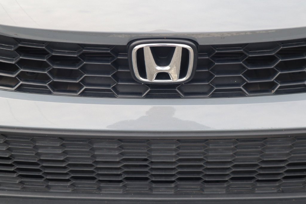 Used 2025 Honda Civic Sport image 31