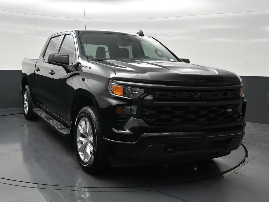 Used 2024 Chevrolet Silverado 1500 Custom RWD image 8