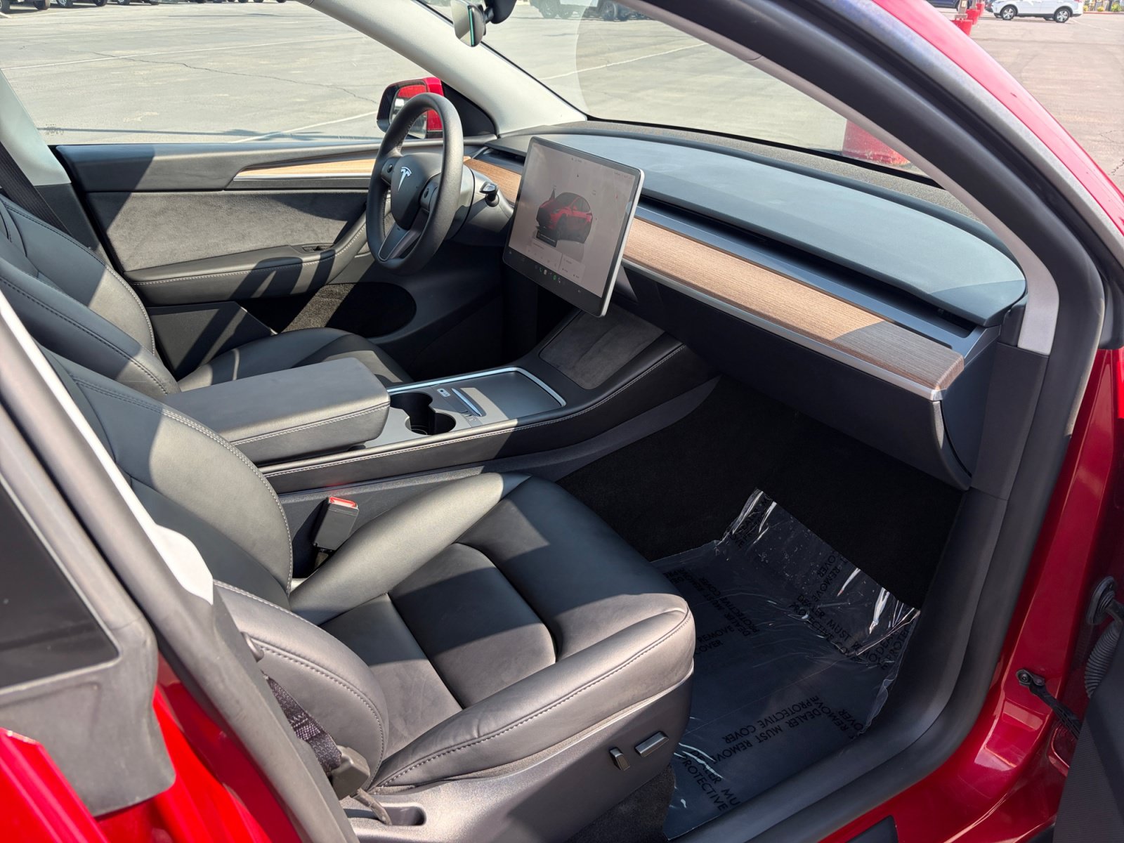 Used 2025 Tesla Model Y Long Range AWD/4WD image 27