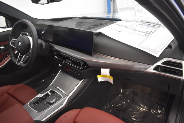 New 2026 BMW 330i xDrive Sedan w/ M Sport Package AWD/4WD image 18
