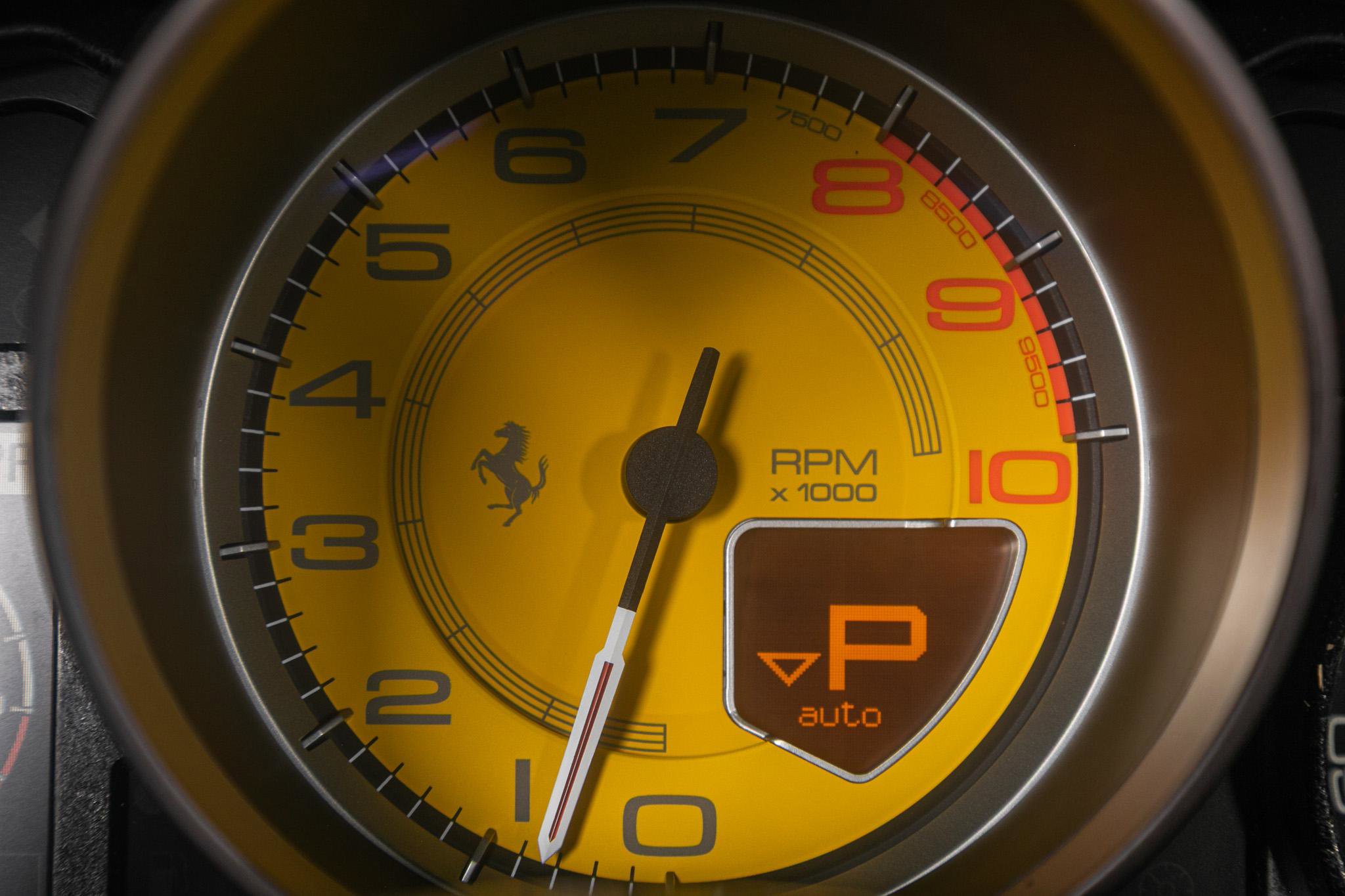 Used 2012 Ferrari California image 38