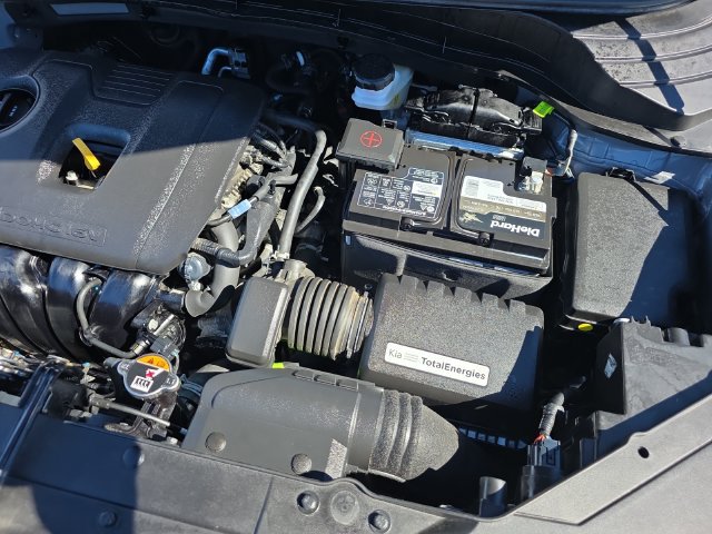 Used 2024 Kia Soul LX w/ LX Technology Package FWD image 31
