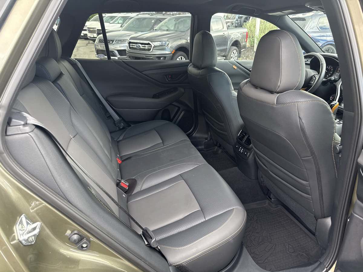 Used 2025 Subaru Outback Wilderness AWD/4WD image 20