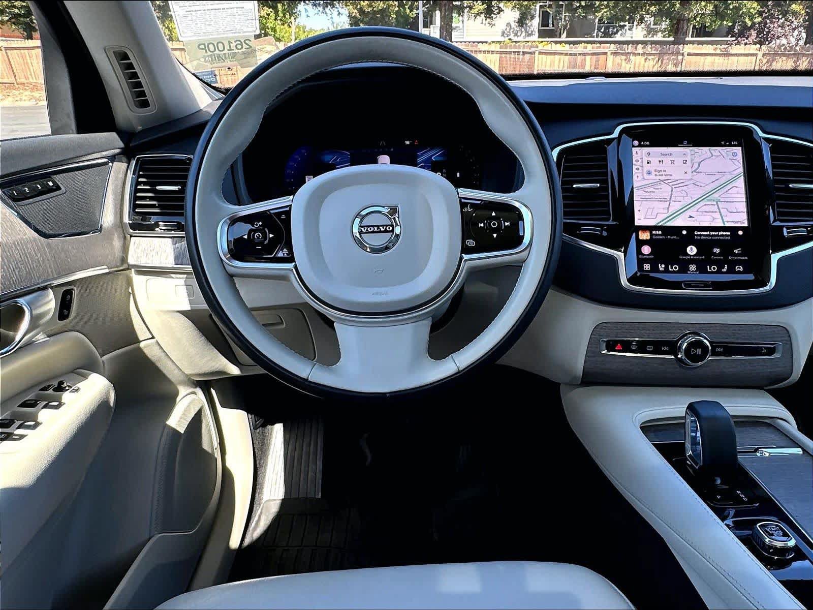 Used 2023 Volvo XC90 B6 Plus w/ Protection Package Premier AWD/4WD image 8