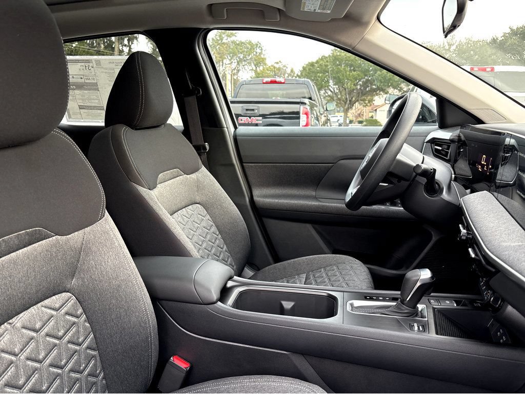 New 2026 Nissan Kicks S w/ Charging Package FWD image 9