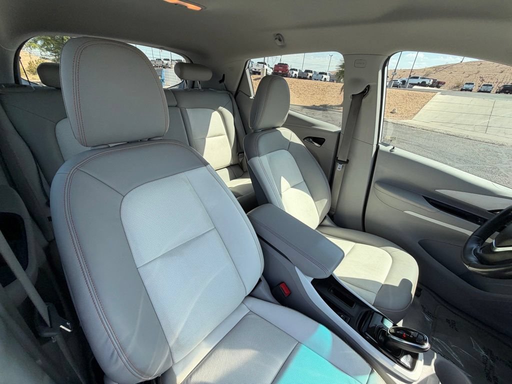 Used 2019 Chevrolet Bolt Premier w/ Infotainment Package FWD image 14