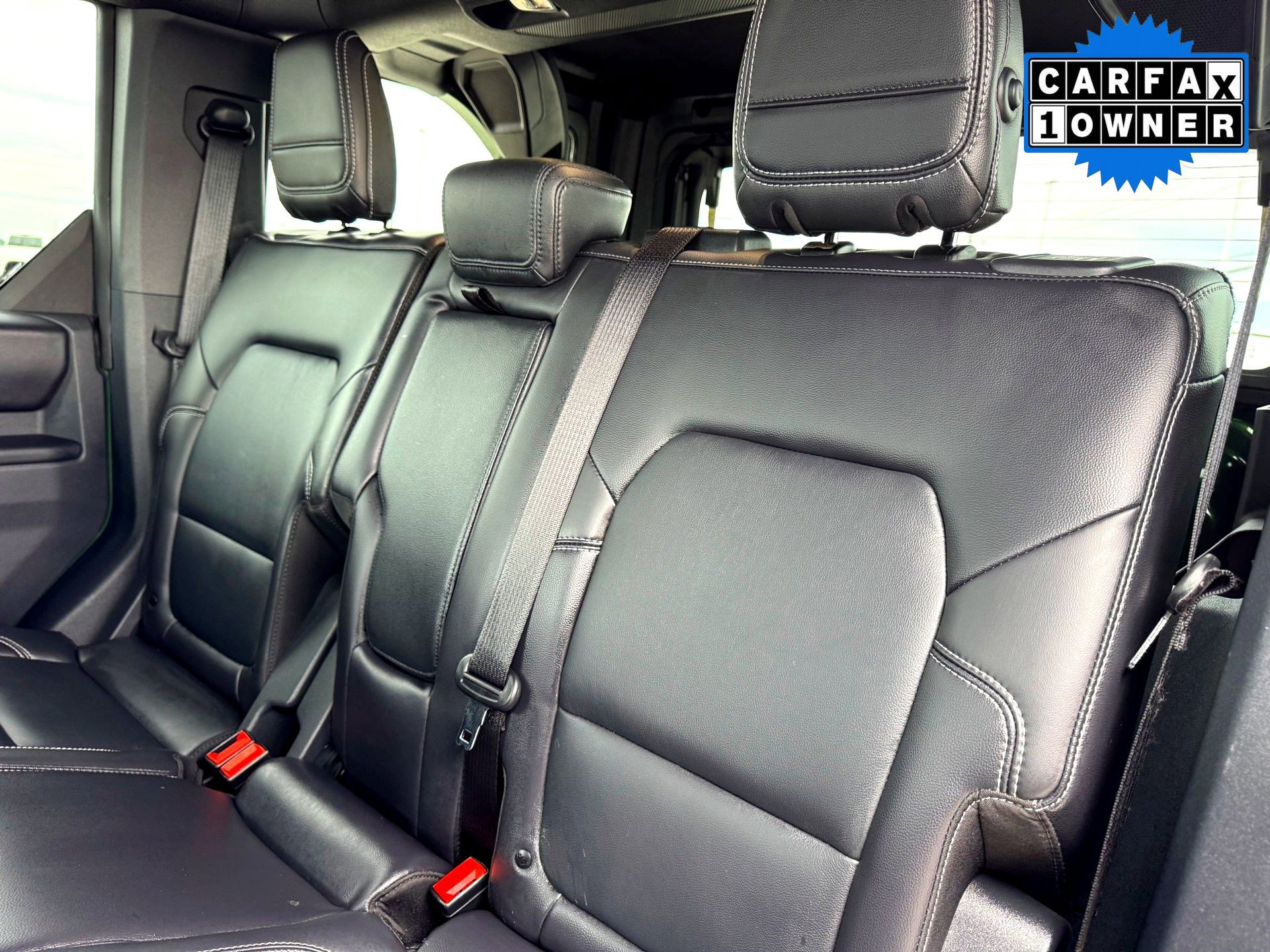 Used 2025 Ford Bronco Outer Banks image 18
