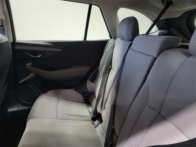 Used 2022 Subaru Outback Premium image 15