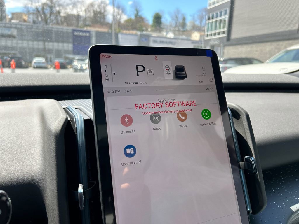 New 2026 Volvo EX30 Ultra w/ Climate Package image 15