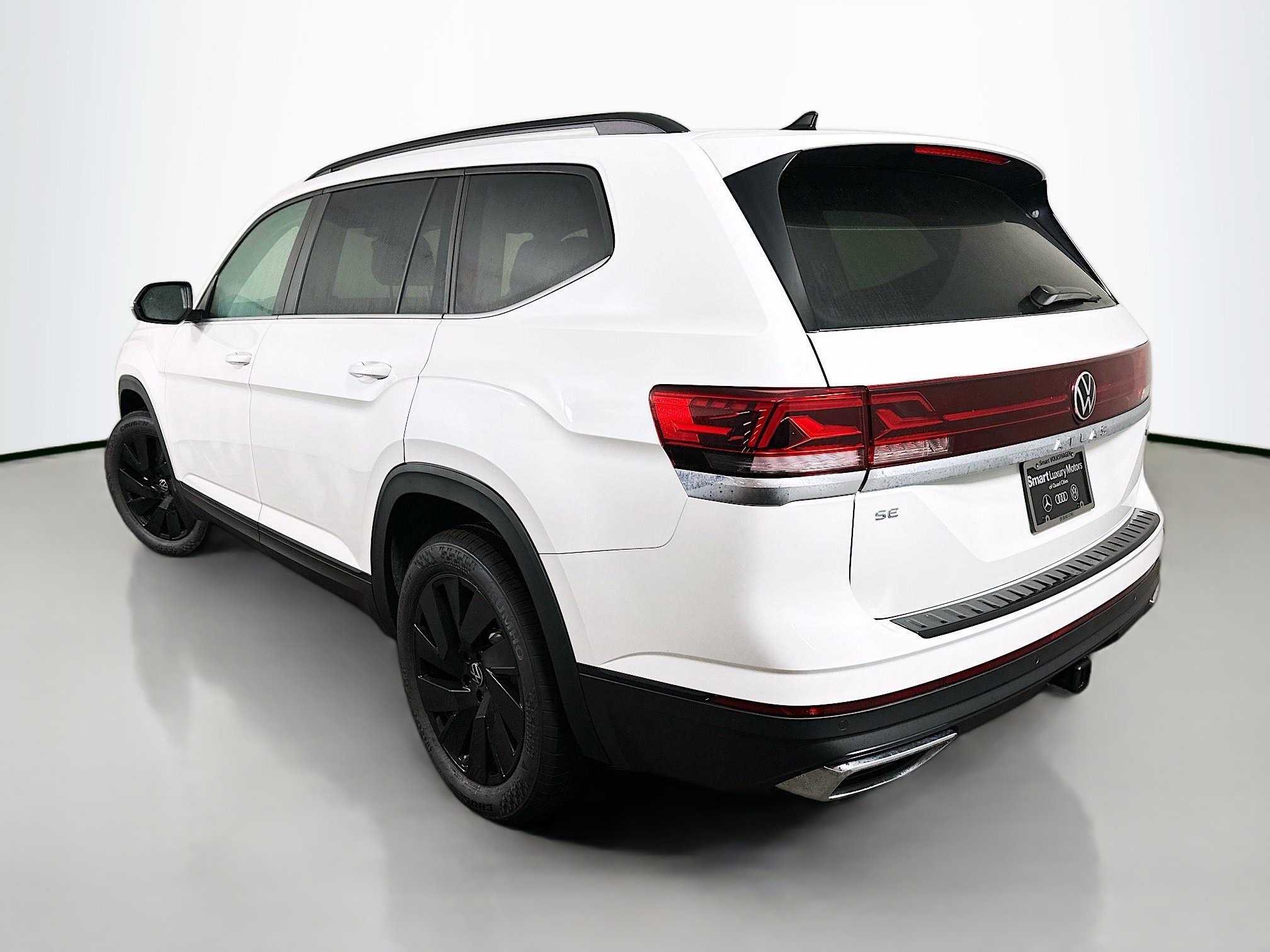 New 2026 Volkswagen Atlas SE image 5