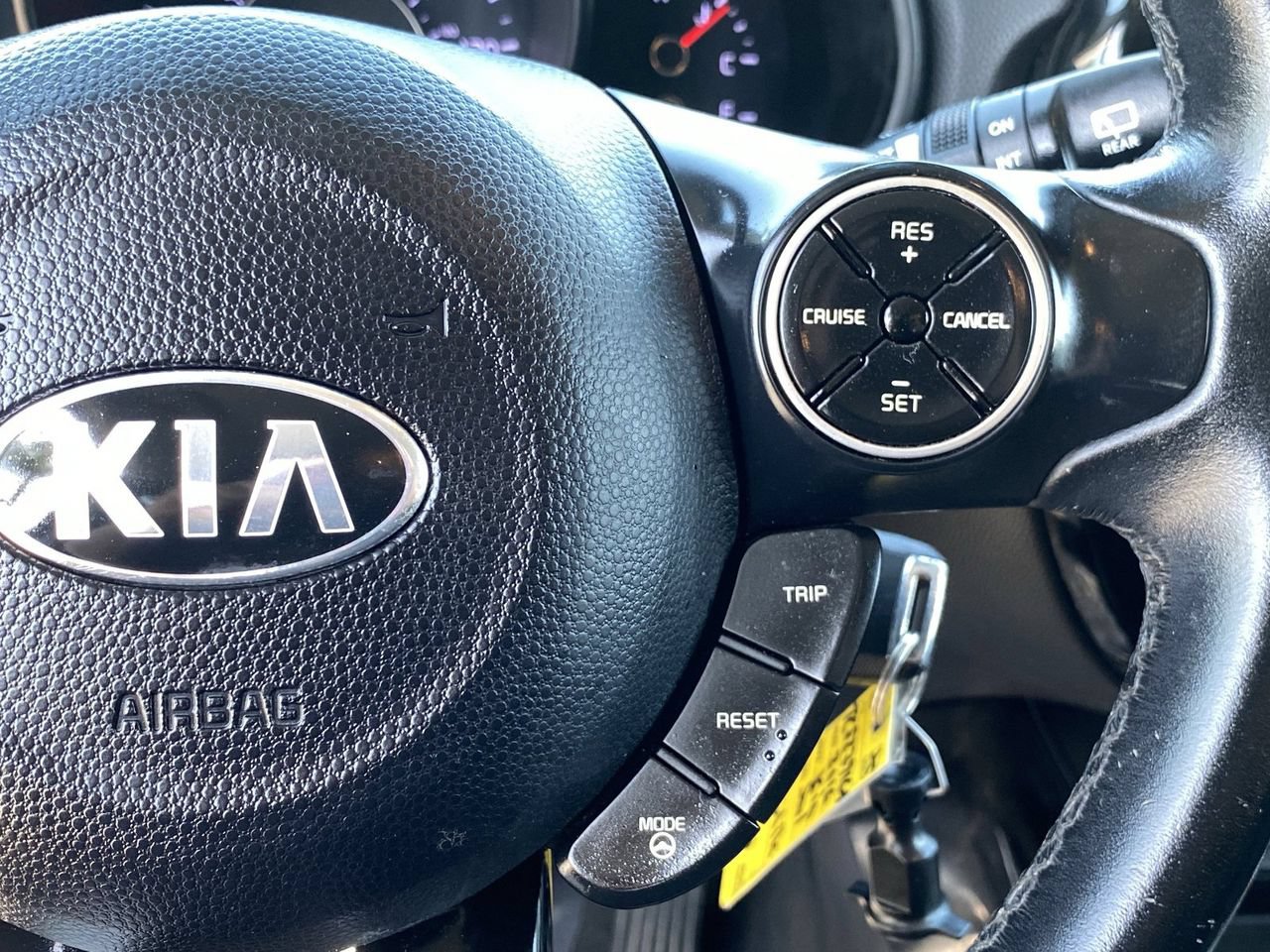 Used 2016 Kia Soul ! FWD image 25