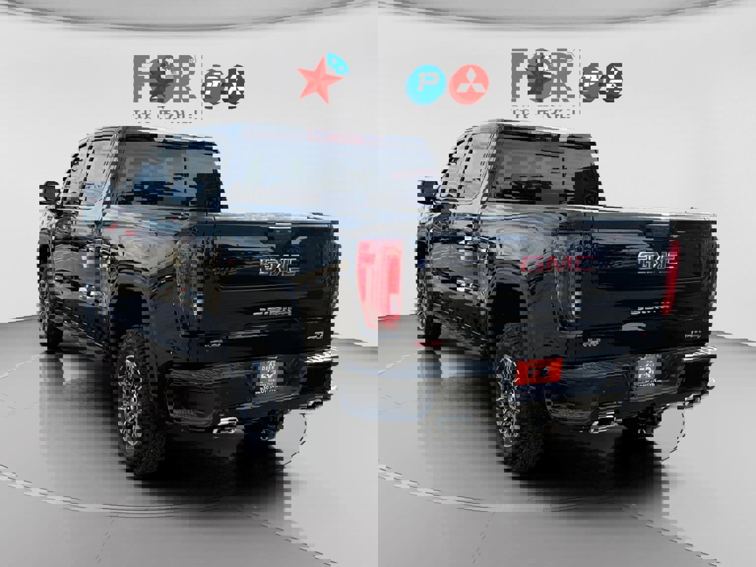 Used 2024 GMC Sierra 1500 AT4 w/ Technology Package image 3