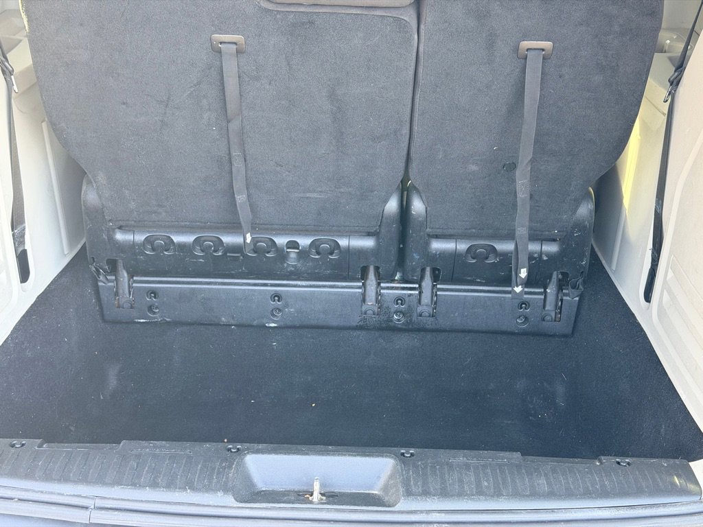 Used 2013 Dodge Grand Caravan SE image 8