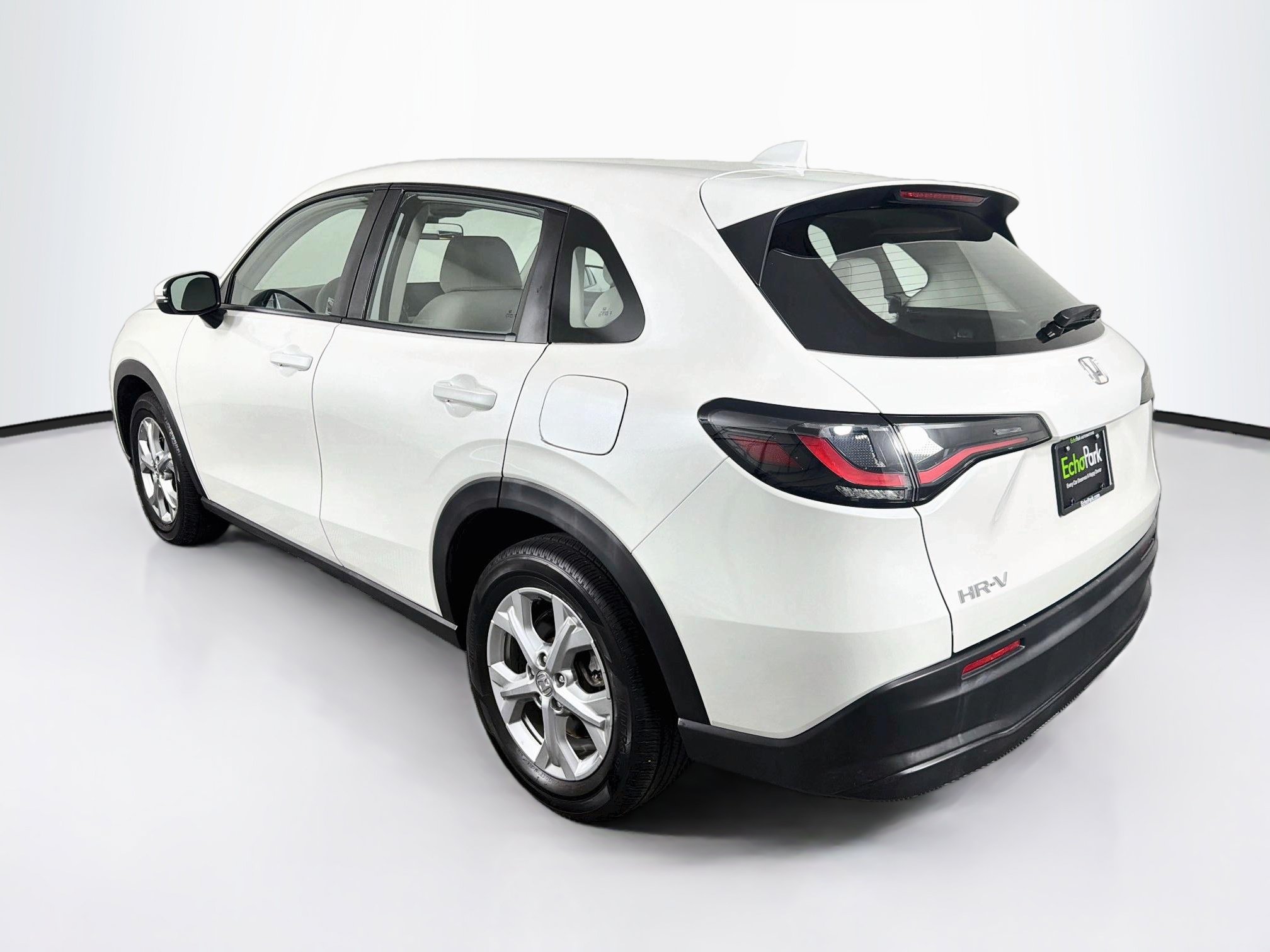 Used 2024 Honda HR-V LX image 5