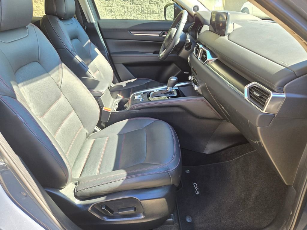 Certified 2023 MAZDA CX-5 Carbon Edition AWD/4WD image 20