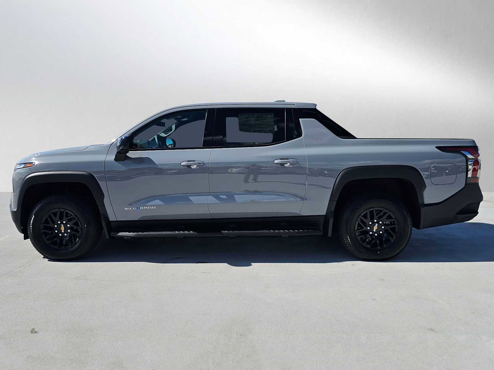 New 2026 Chevrolet Silverado EV LT image 6