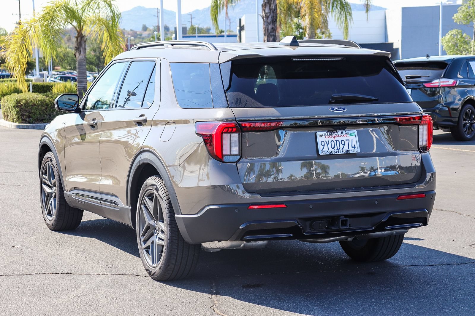 Used 2026 Ford Explorer ST-Line w/ ST-Line Street Pack RWD image 6