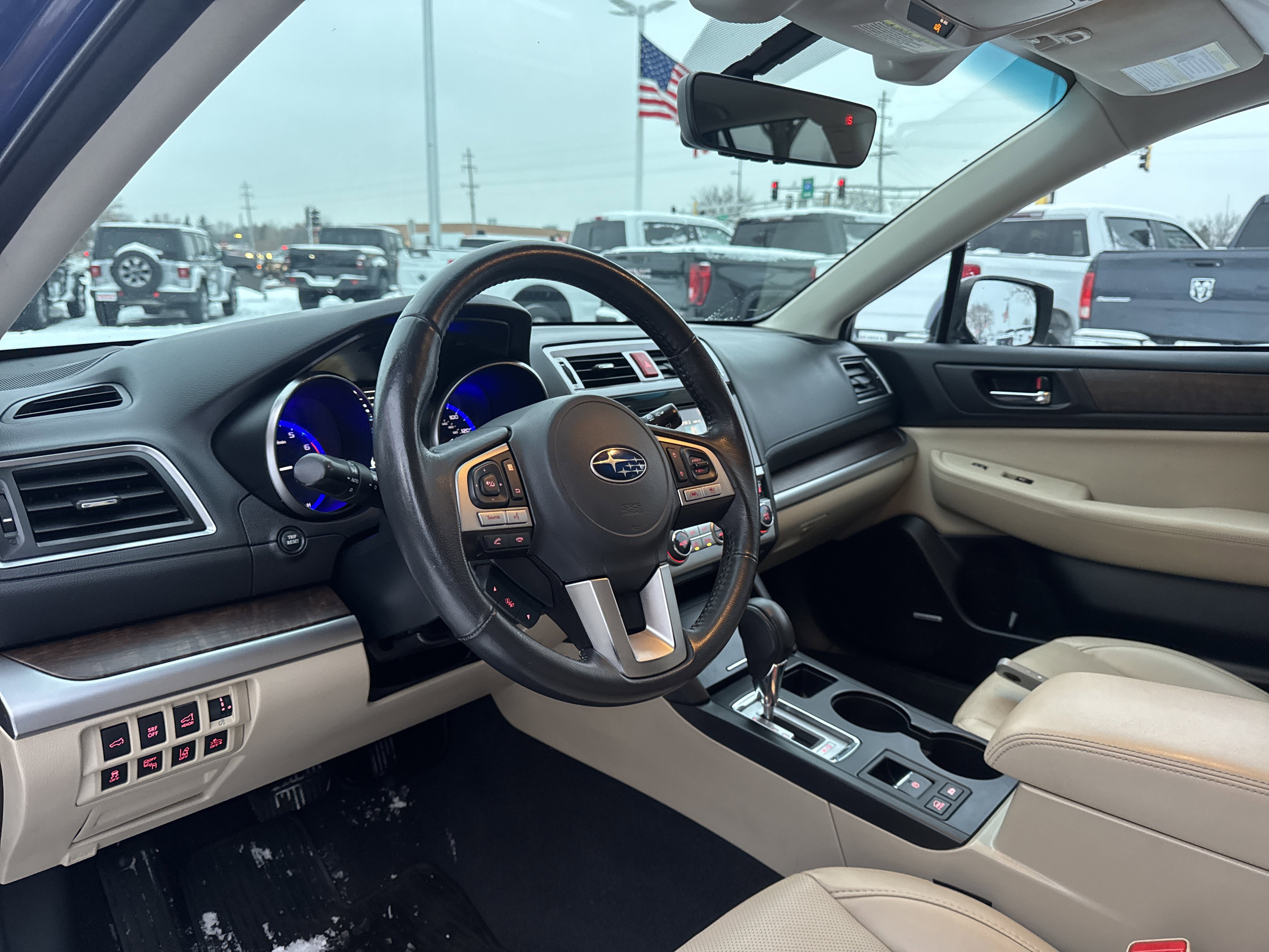 Used 2017 Subaru Outback 2.5i Limited image 17