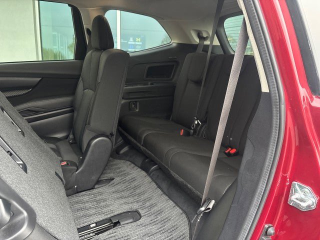 Certified 2025 Subaru Ascent Premium AWD/4WD image 38