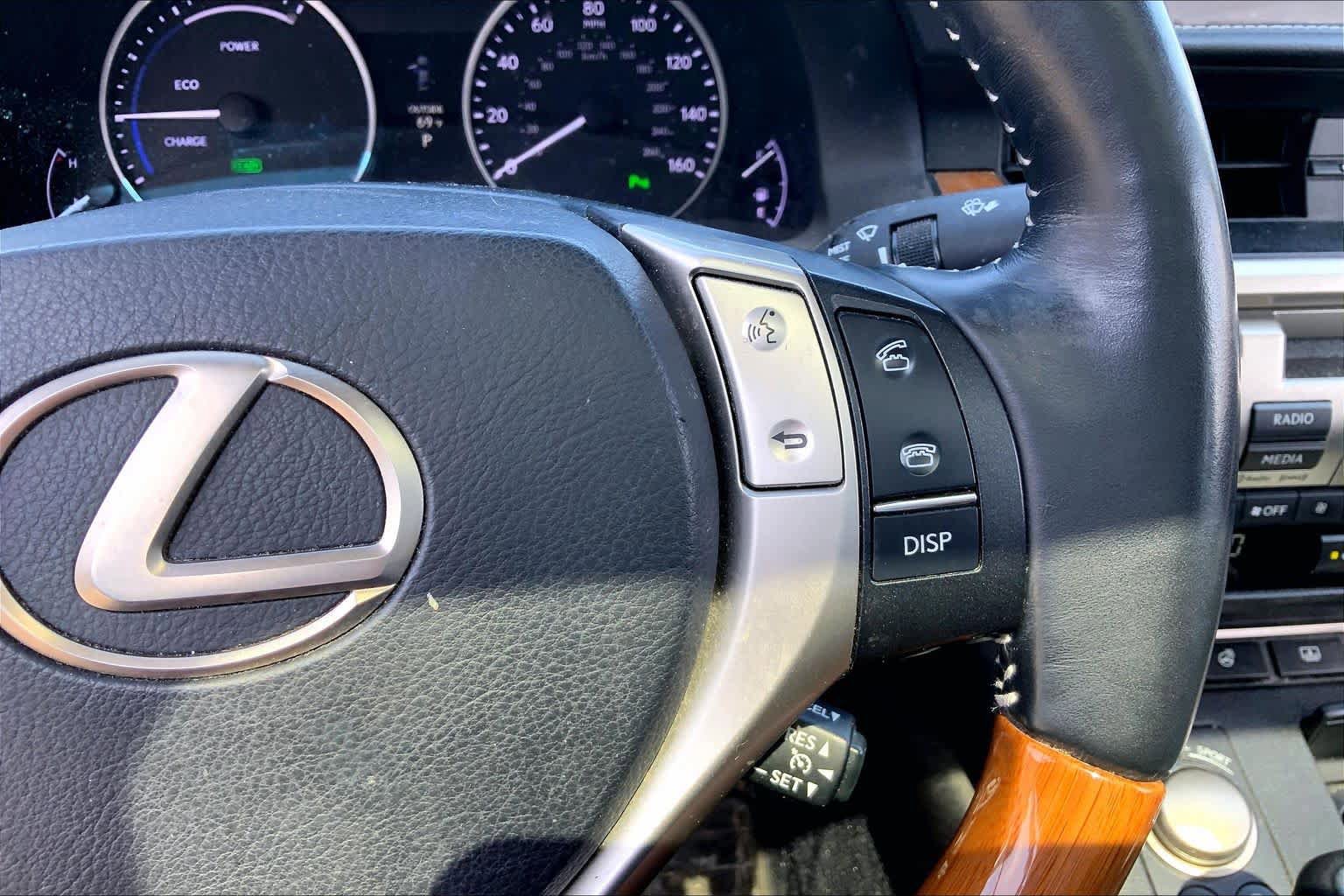 Used 2015 Lexus ES 300h w/ Navigation System Package FWD image 25