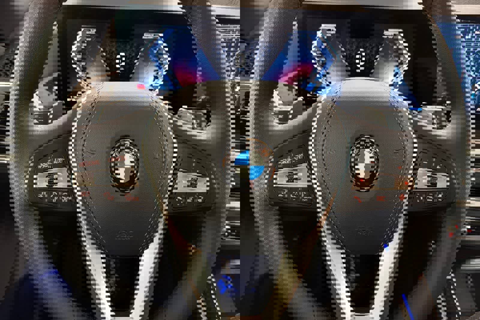 Used 2024 BMW X5 xDrive40i w/ Premium Package image 24