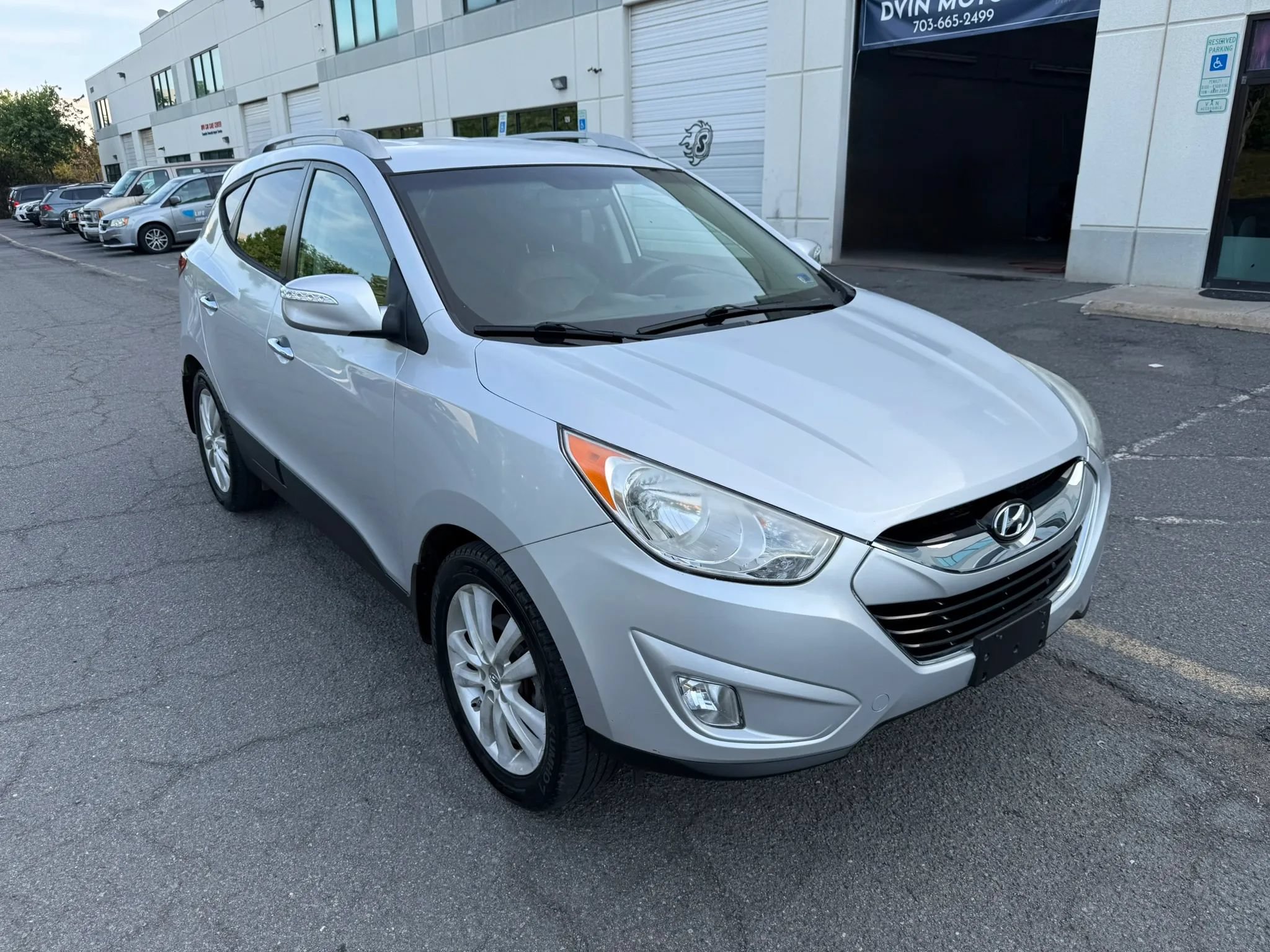Used 2012 Hyundai Tucson Limited FWD image 13