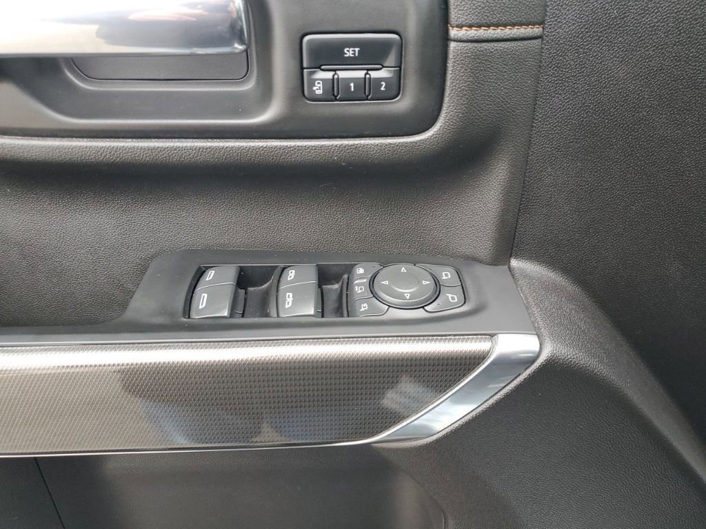 Used 2023 GMC Sierra 2500 AT4 w/ AT4 Preferred Package image 28