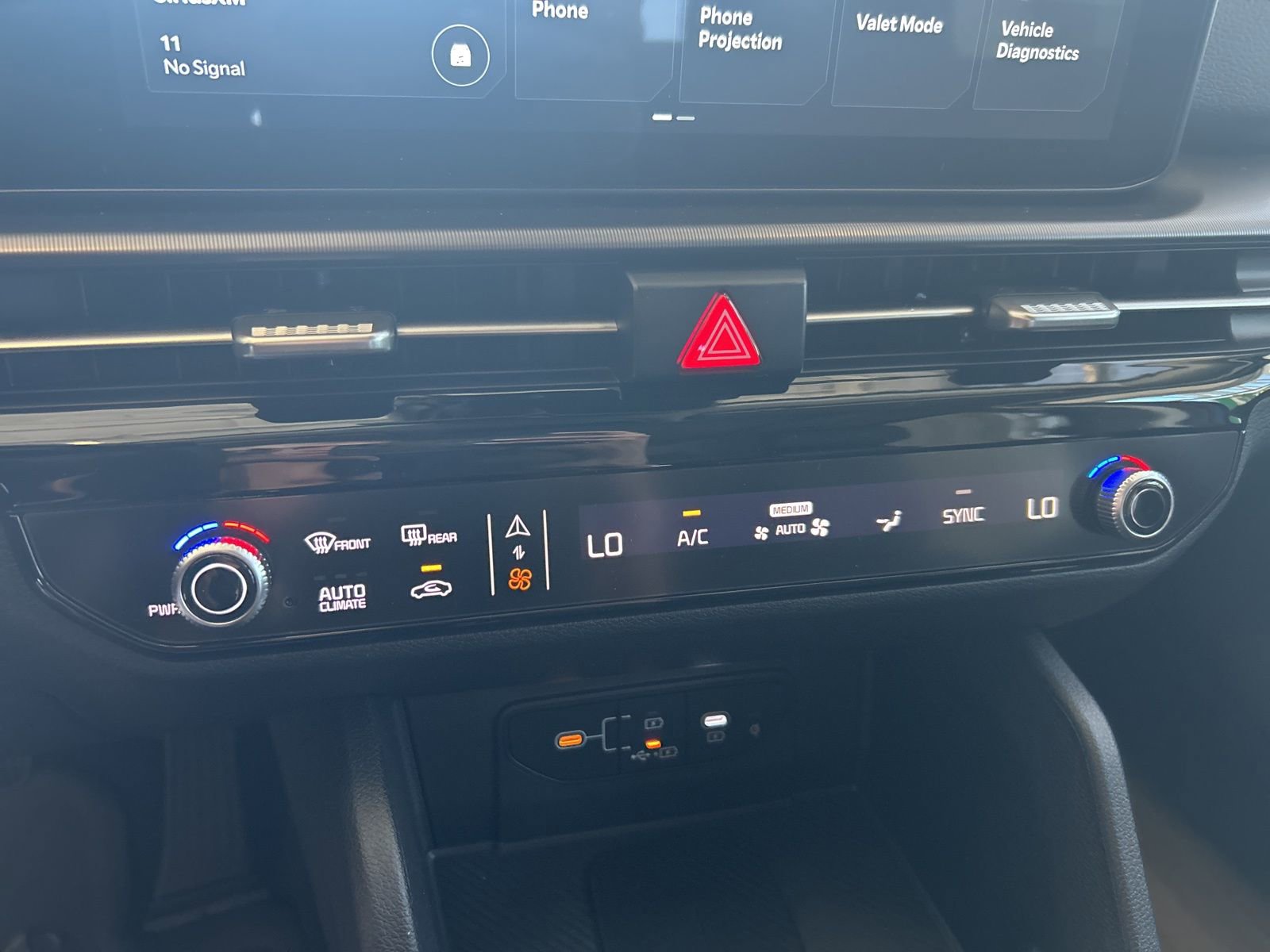 New 2026 Kia Sportage EX image 27