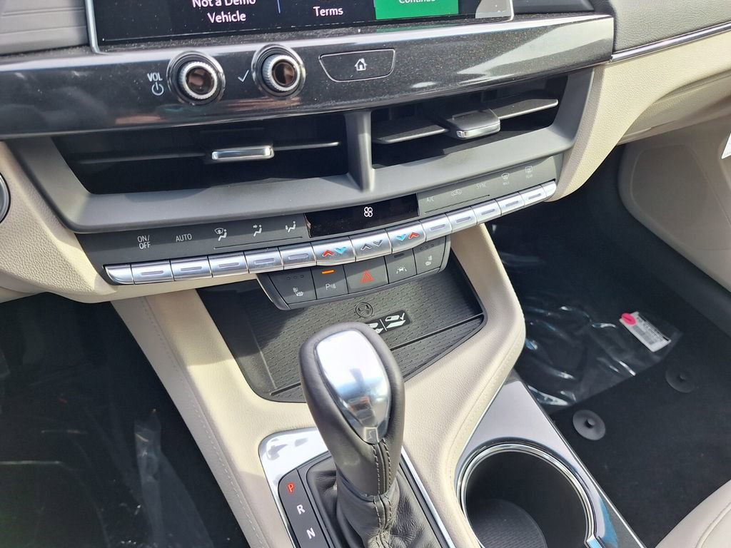 New 2026 Cadillac CT4 Luxury image 14