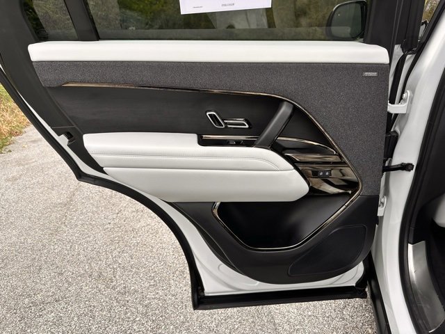 Used 2024 Land Rover Range Rover Sport SE image 13