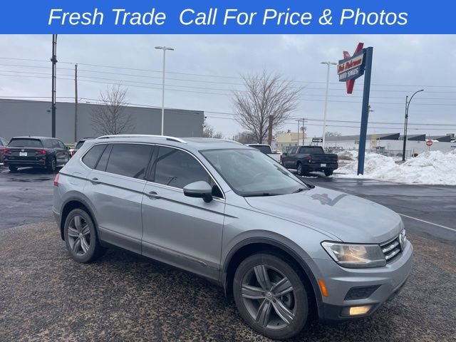 Used 2020 Volkswagen Tiguan SEL image 4