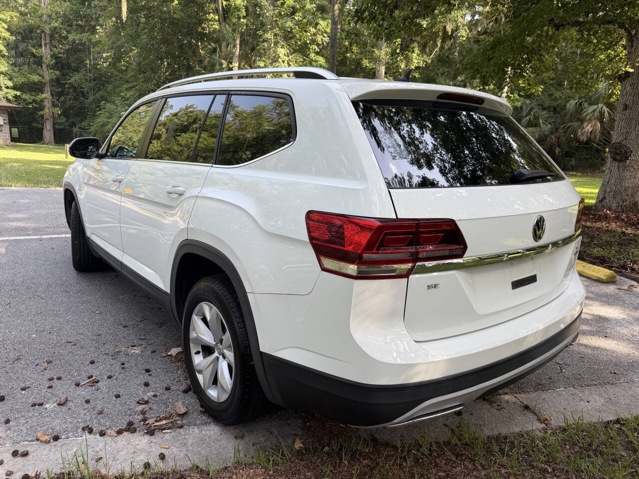 Used 2018 Volkswagen Atlas SE AWD/4WD image 5