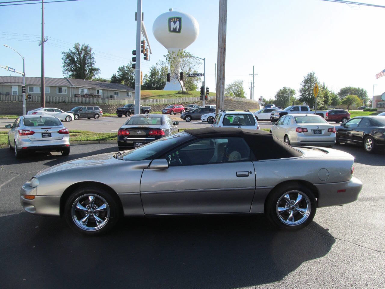 Used 2001 Chevrolet Camaro LT image 2