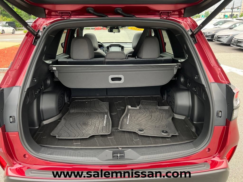 Used 2025 Subaru Forester Premium AWD/4WD image 22