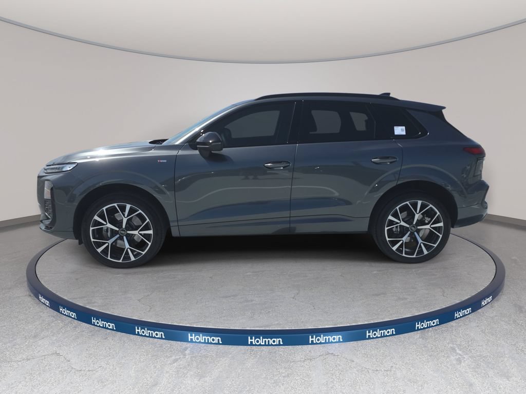 Certified 2026 Audi Q3 quattro 2.0T AWD/4WD image 9