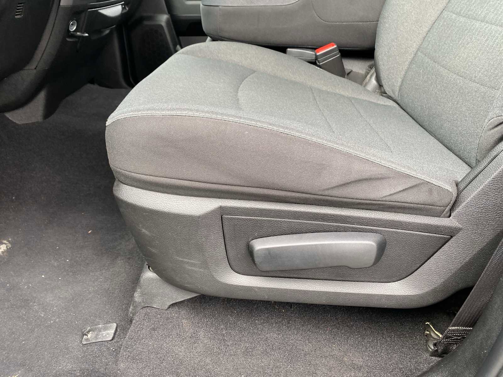 Used 2024 RAM 1500 Classic Warlock image 22