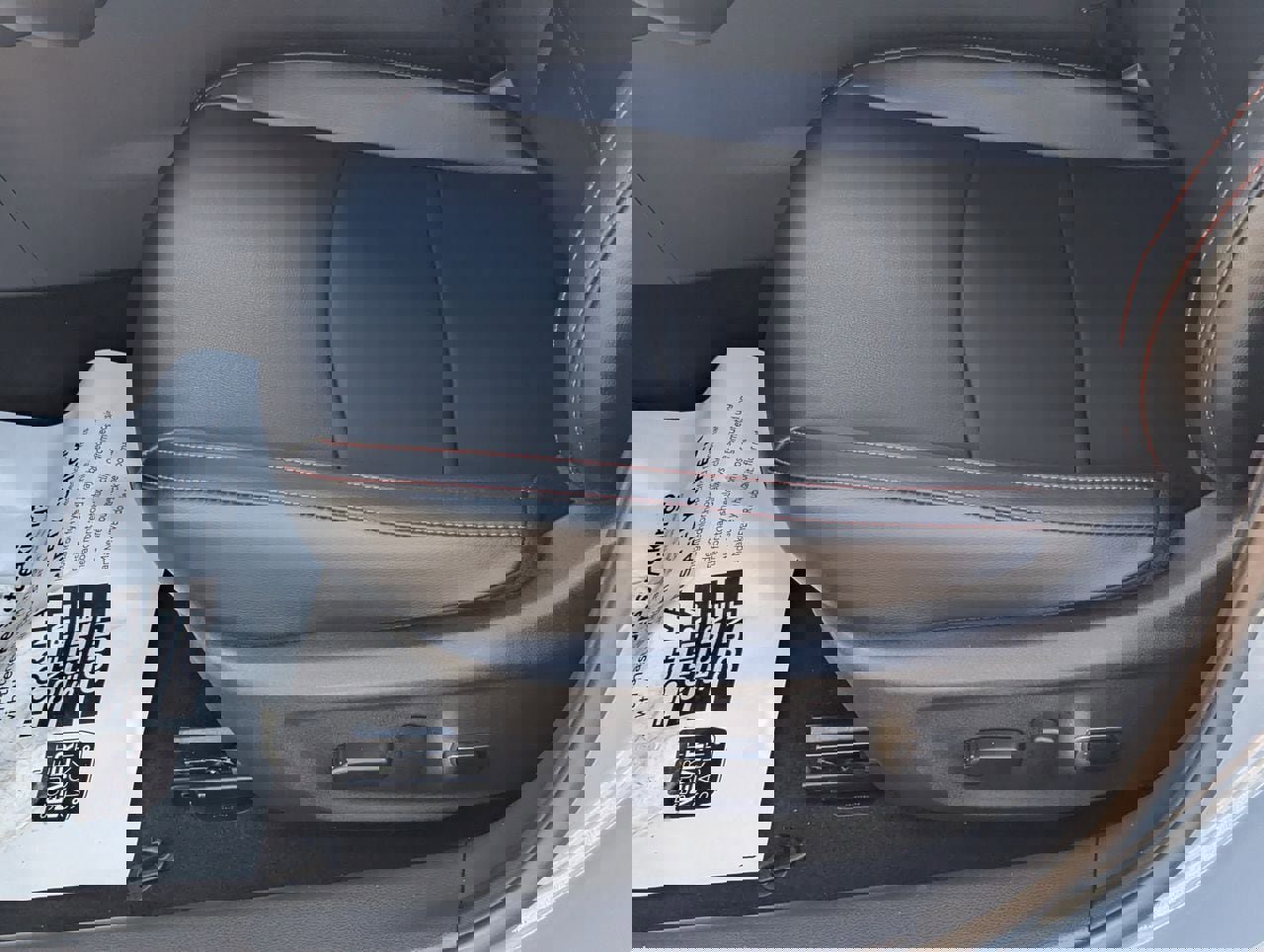 Certified 2025 Nissan Sentra SR w/ SR Premium Package image 21