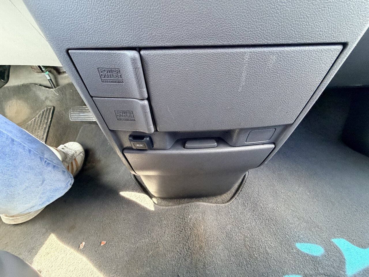 Used 2011 Honda Odyssey EX image 54