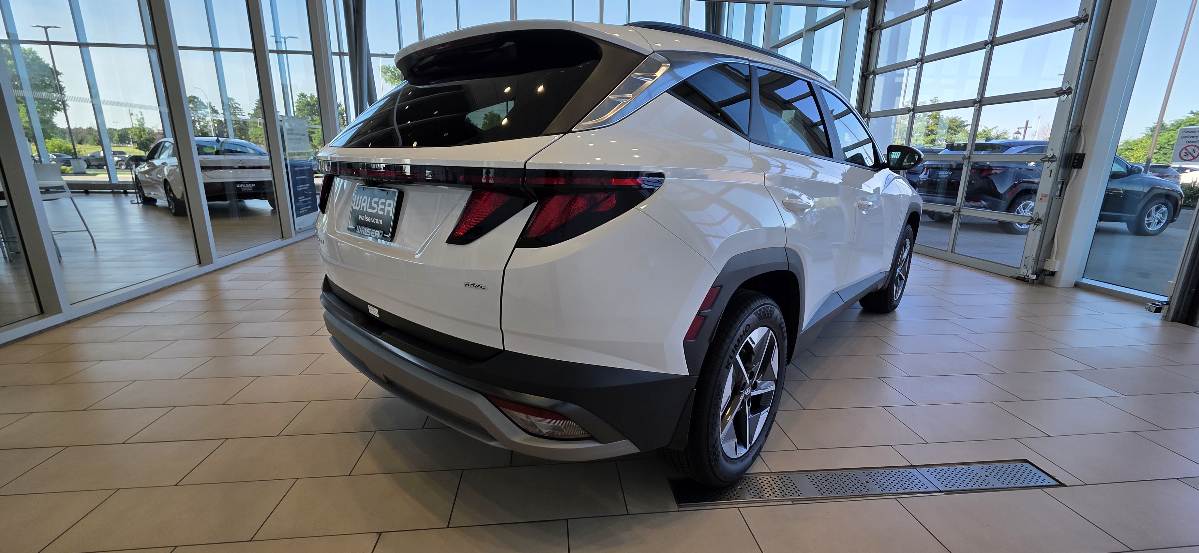 Certified 2026 Hyundai Tucson SEL Plus AWD/4WD image 5