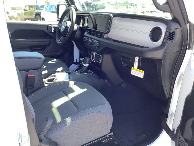 New 2026 Jeep Gladiator Sport AWD/4WD image 37