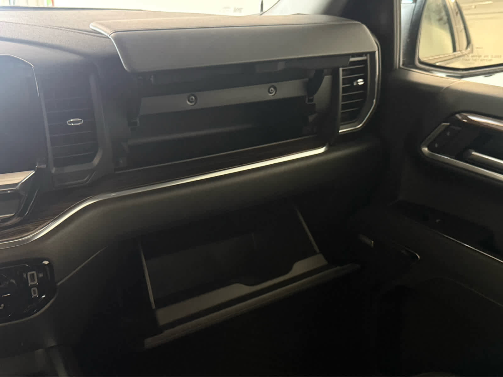 Certified 2025 Chevrolet Silverado 1500 RST w/ Convenience Package II image 19